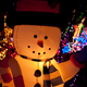 Illustration for article titled Inflatable snowmen “fighting” outside Taco Bell enrapture entire nationem/em